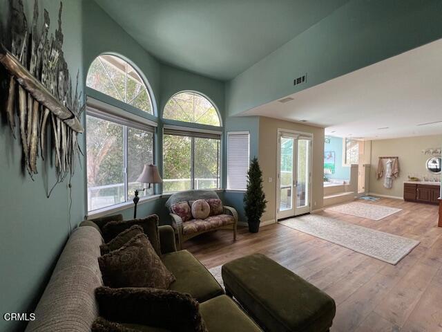 Detail Gallery Image 16 of 35 For 988 Peninsula St, Ventura,  CA 93001 - 3 Beds | 3/1 Baths