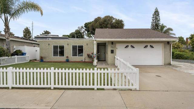271 E Rienstra Street, Chula Vista CA: https://media.crmls.org/mediaz/1b44c830-f40a-4d2c-9652-5edb160dfb5d.jpg