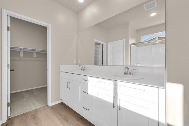 Detail Gallery Image 16 of 28 For 28381 via Solero, Temecula,  CA 92591 - 3 Beds | 2/1 Baths