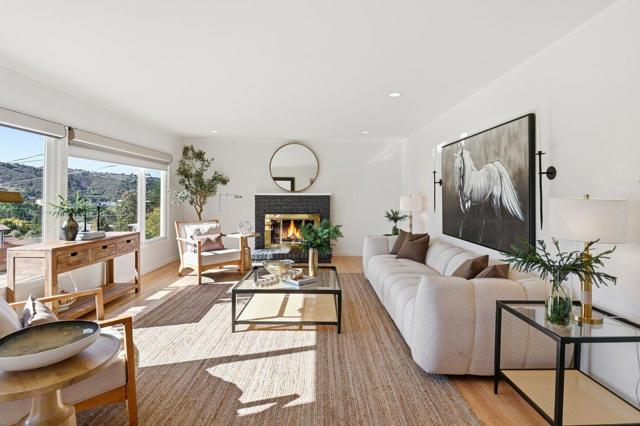 574 Wellington Drive, San Carlos CA: https://media.crmls.org/mediaz/1b473f75-1d55-4b66-b6cc-ebcb5b2fc08a.jpg