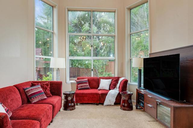 18 Ryan Court, Stanford CA: https://media.crmls.org/mediaz/1b474a8d-6bd1-40fe-a420-eaa4cb82667e.jpg