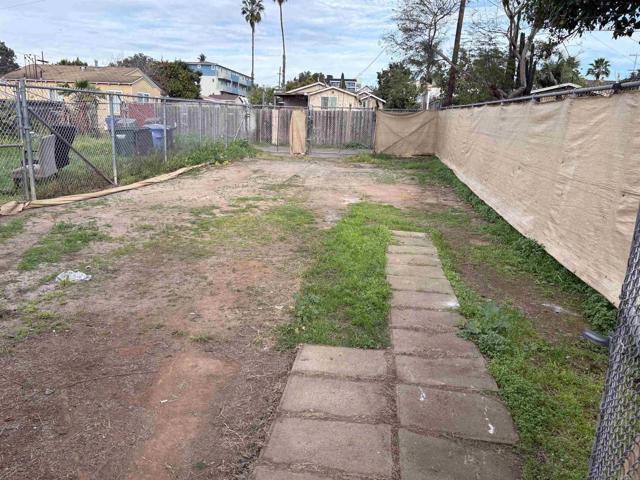 Detail Gallery Image 17 of 17 For 1929 D Ave, National City,  CA 91950 - 1 Beds | 1 Baths