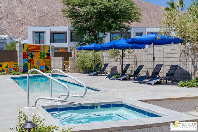 588 E San Lorenzo Road, Palm Springs CA: https://media.crmls.org/mediaz/1b48bf25-fc9d-4065-8d50-4134245e7c0a.jpg