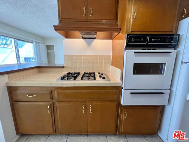 Drew Fenton | 11727 Mayfield Avenue Los Angeles CA | MLS: 7439608 Drew Fenton | 11727 Mayfield Avenue Los Angeles CA | MLS: 7439608