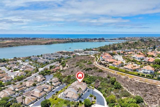 4781 ARGOSY LANE, Carlsbad CA: https://media.crmls.org/mediaz/1b49313e-50d0-4fde-8530-49a3a07eae9e.jpg