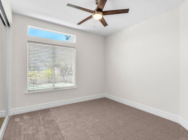 1337 Oak View Way, Escondido CA: https://media.crmls.org/mediaz/1b4a47a2-02e7-4327-8945-cdf90c03b24c.jpg