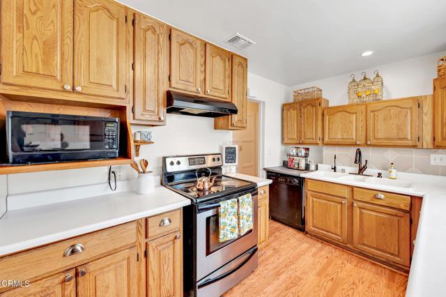 1740 Laguna Drive, La Habra CA: https://media.crmls.org/mediaz/1b4a9eaa-207b-429b-bede-fd4fe0d8919f.jpg