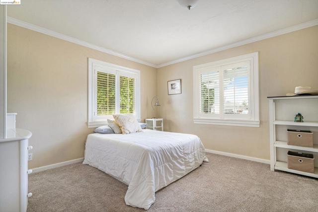 Image 16 of 60 For 1223 Hillcrest