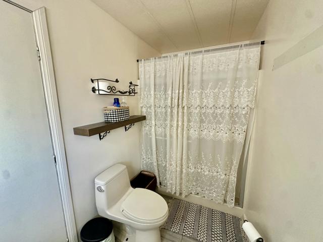 69530 Dillon Road, Desert Hot Springs CA: https://media.crmls.org/mediaz/1b4c9238-6bf5-4a98-9268-93f28f04ec81.jpg