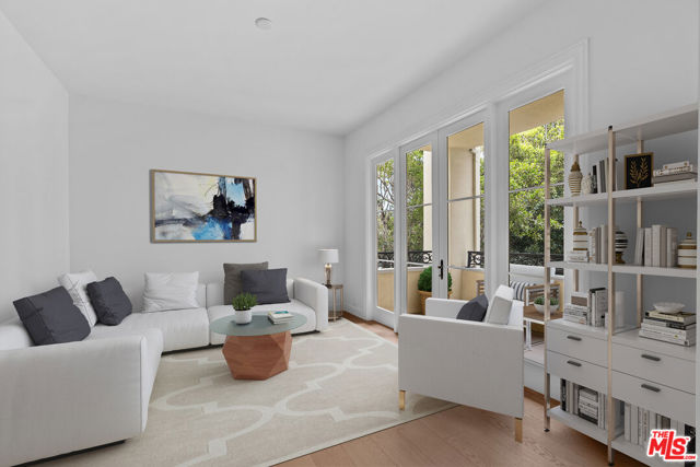 10118 Empyrean Way, Los Angeles CA: https://media.crmls.org/mediaz/1b4d9f04-2a38-4170-8466-ba257084004c.jpg