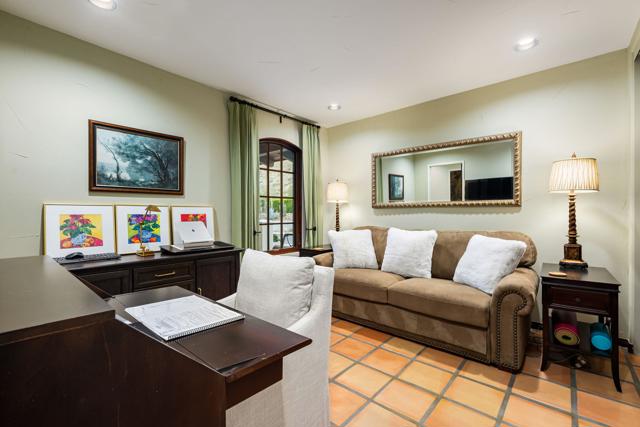 Image 31 of 75 For 40320 Via Entrada