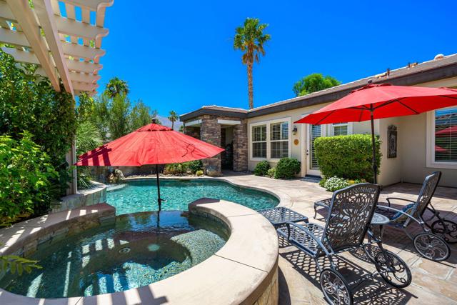81220 Victoria Lane, La Quinta CA: https://media.crmls.org/mediaz/1b50bd42-066e-4318-9070-7915f091d562.jpg