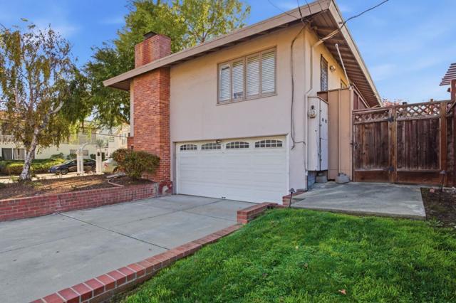 100 W 38th Avenue, San Mateo CA: https://media.crmls.org/mediaz/1b51990c-e155-4ed2-b4fc-01fde68e18a4.jpg