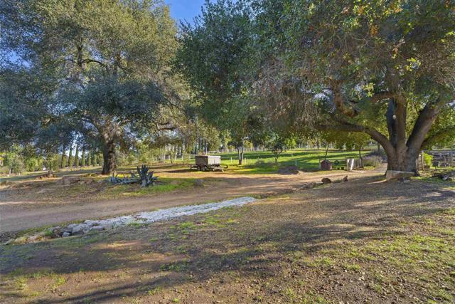 Detail Gallery Image 20 of 59 For 17959 Bluegrass Rd, Ramona,  CA 92065 - 7 Beds | 7 Baths