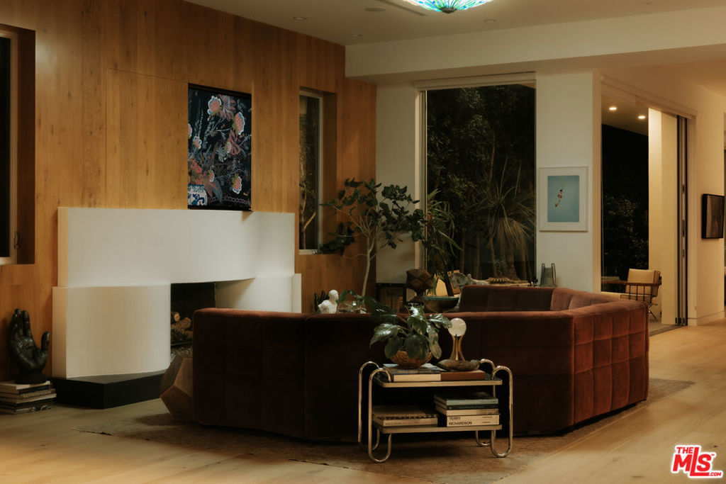 354 Westbourne Drive