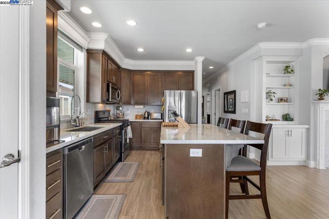 3015 E Bayshore Road #423, Redwood City CA: https://media.crmls.org/mediaz/1b537c24-bd63-493e-9eeb-fa82eb2eee2b.jpg