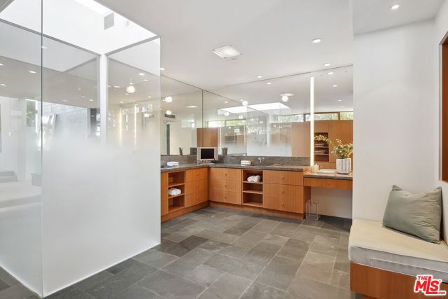 Drew Fenton | 2238 Stradella Road Los Angeles CA | MLS: 7146922