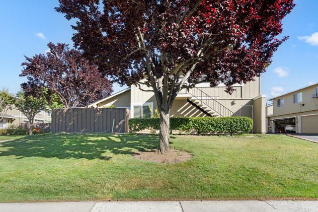 2340 Warfield Way, San Jose CA: https://media.crmls.org/mediaz/1b539784-8343-4363-ada2-f0a80db63a5b.jpg