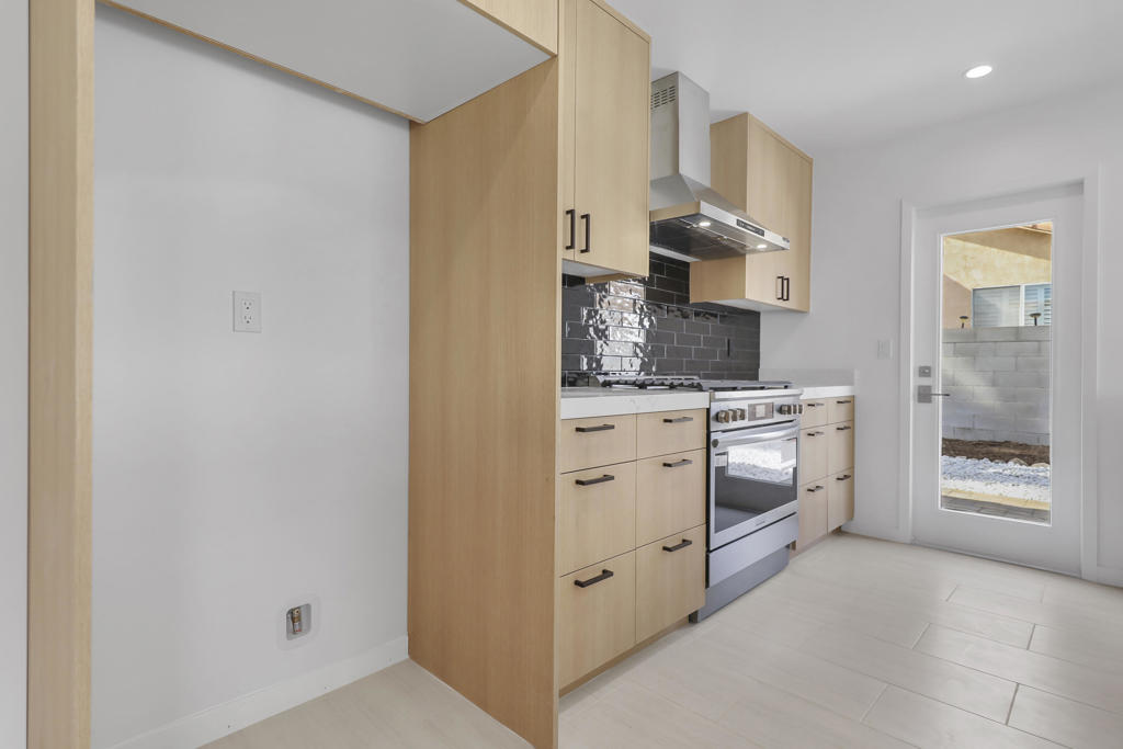 MLS #219138645DA image #14