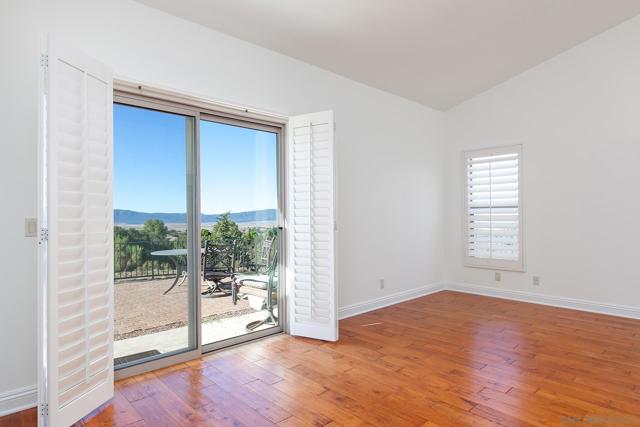 32153 Cerrada del Coyote, Warner Springs CA: https://media.crmls.org/mediaz/1b54ef3d-2872-4ee0-b8c5-f24ca46e74f0.jpg