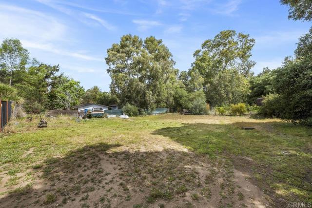 2348 Watson Way, Vista CA: https://media.crmls.org/mediaz/1b5681c2-79f4-4953-b8aa-b74e21f7b962.jpg