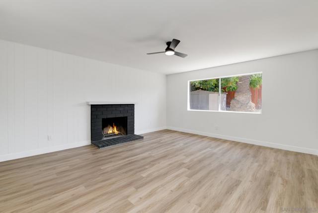 531 Bluffview Rd, Spring Valley CA: https://media.crmls.org/mediaz/1b577278-211d-4dce-a881-700d4fbec46f.jpg
