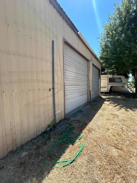 112 E Street, Empire CA: https://media.crmls.org/mediaz/1b58e13e-ffd1-4583-9b09-cf19eb01c2cb.jpg