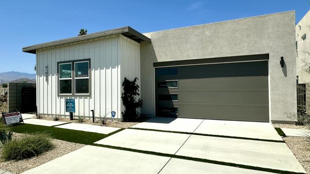 41843 Volare Court, Bermuda Dunes CA: https://media.crmls.org/mediaz/1b596529-0071-4d03-ac0c-589a79ed0aad.jpg