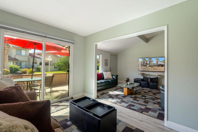 6000 Montecito Drive, Palm Springs CA: https://media.crmls.org/mediaz/1b59f6e7-a50f-4867-a9d4-66ad2d42b31e.jpg