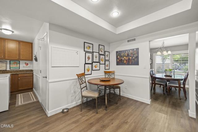 Image 11 of 42 For 44117 Village  44
