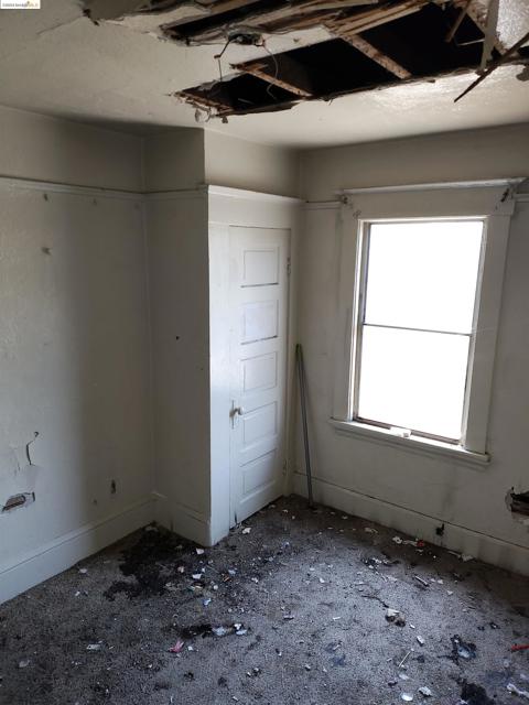 Image 15 of 20 For 5580 Fremont St