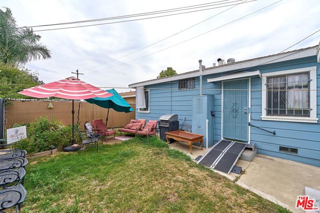 1060 S Rebecca Street, Pomona CA: https://media.crmls.org/mediaz/1b5c748b-4a17-4dc2-9c3a-aff309827d3c.jpg