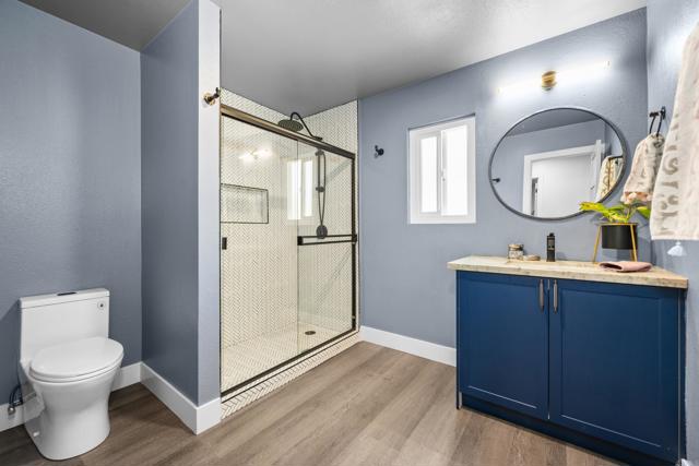 Detail Gallery Image 23 of 41 For 1026 Eucalyptus Ave, Vista,  CA 92084 - 5 Beds | 3 Baths
