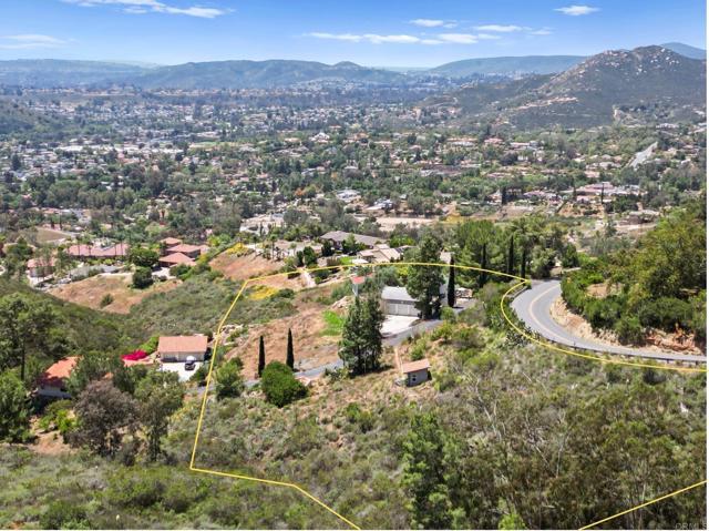 Detail Gallery Image 29 of 34 For 14645 High Valley Rd, Poway,  CA 92064 - 3 Beds | 2/1 Baths
