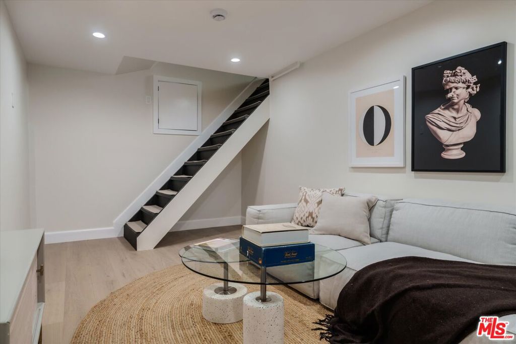 MLS #26861231 image #27
