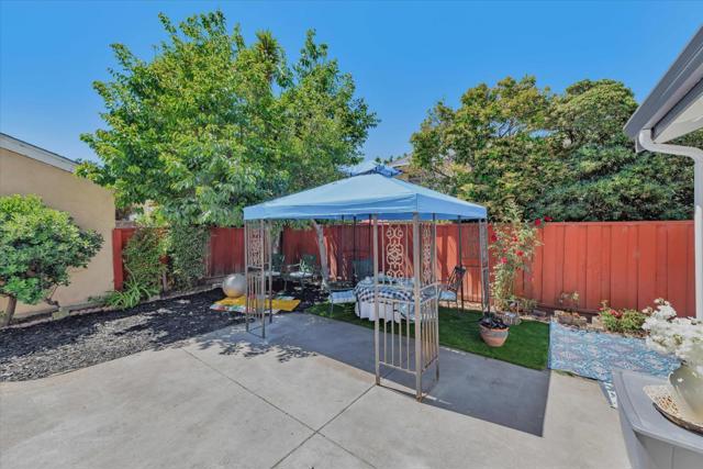 4276 Nerissa Circle, Fremont CA: https://media.crmls.org/mediaz/1b5ead22-fe87-4e87-a19e-d12ddbee5fad.jpg