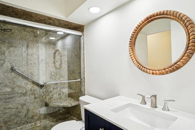 110 Celano Circle, Palm Desert CA: https://media.crmls.org/mediaz/1b5f43b3-0380-4540-9ca0-eb0292136615.jpg