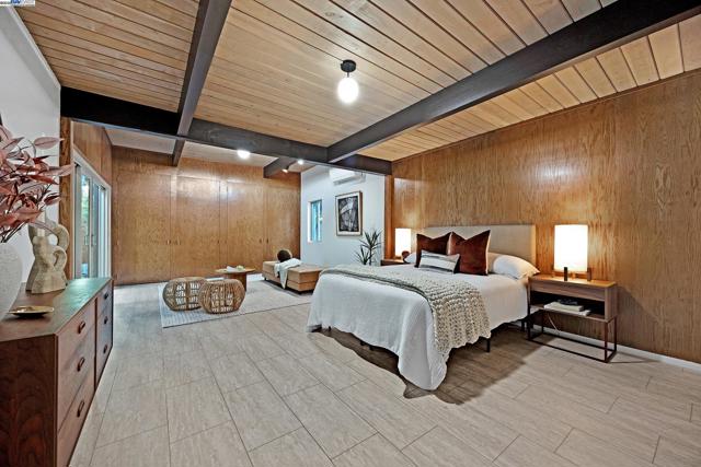 4004 Salem St, Concord CA: https://media.crmls.org/mediaz/1b5f9263-bef7-40b5-a0b7-7850d369fa03.jpg