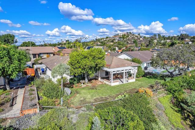 12635 Pacato Circle S, San Diego CA: https://media.crmls.org/mediaz/1b600f31-99b2-42cf-9e31-994efdc39e9c.jpg