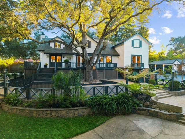 19050 Camino Barco, Saratoga CA: https://media.crmls.org/mediaz/1b60f77a-aa92-459a-a394-fdd95c0ec6b1.jpg