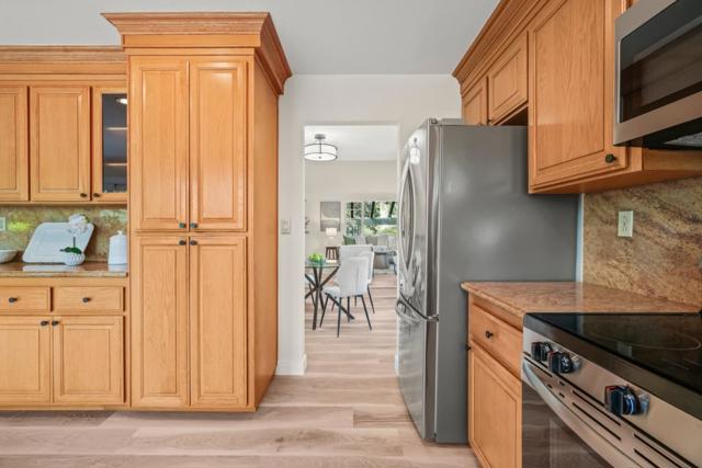 354 Port Royal Avenue, Foster City CA: https://media.crmls.org/mediaz/1b611c85-27e8-4ca6-94f7-98bba709266f.jpg