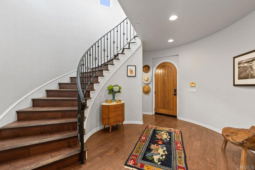 213 Hillcrest Dr. - photo 6