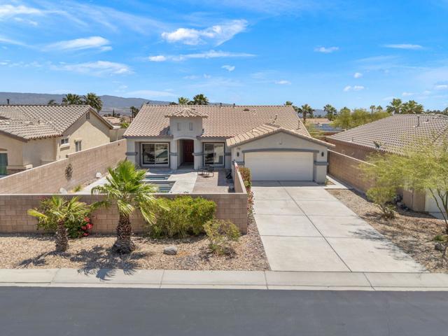 3764 Vista Dunes, Palm Springs CA: https://media.crmls.org/mediaz/1b619861-46b8-46c2-a0e1-d449c868d0a0.jpg