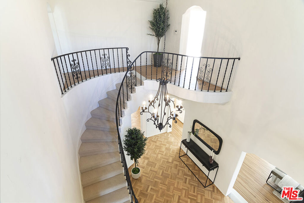 MLS #25499853 image #19