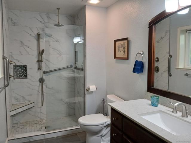 243 Horizon Hills, El Cajon CA: https://media.crmls.org/mediaz/1b652740-f70e-4b5d-9578-6829a89cba9c.jpg