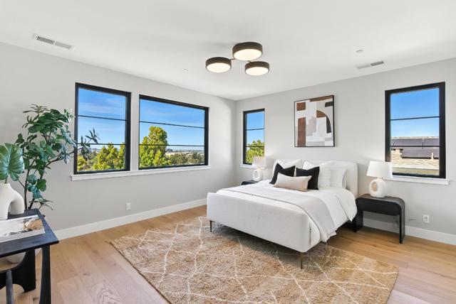 312 W 39th Avenue, San Mateo CA: https://media.crmls.org/mediaz/1b67aa9d-5fa3-4111-a48a-17592457a9a8.jpg