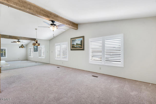 975 W Telegraph Road, Santa Paula CA: https://media.crmls.org/mediaz/1b68ed32-ac70-4cd0-8281-5ee37ddbbf1c.jpg