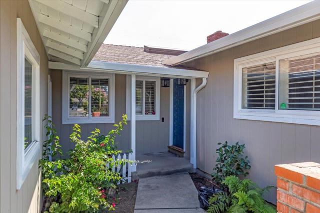 1018 Huntingdon Drive, San Jose CA: https://media.crmls.org/mediaz/1b690c2d-9fc2-4cb2-9dec-645aa0ccd53f.jpg