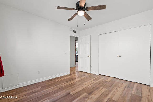 28606 Solon Avenue, Canyon Country CA: https://media.crmls.org/mediaz/1b6ac59e-4010-4a88-aaca-898ae815d1cd.jpg