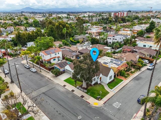 4597 Vista St, San Diego CA: https://media.crmls.org/mediaz/1b6ad592-8db3-49d2-b3bf-cc7bd059c33d.jpg